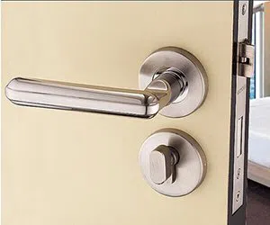 Lock Locksmith Tech Denver, CO 303-566-9175 - push-bars