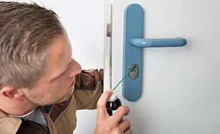 Lock Locksmith Tech Denver, CO 303-566-9175 Lock Locksmith Tech Denver, CO 303-566-9175 - re-key-locks